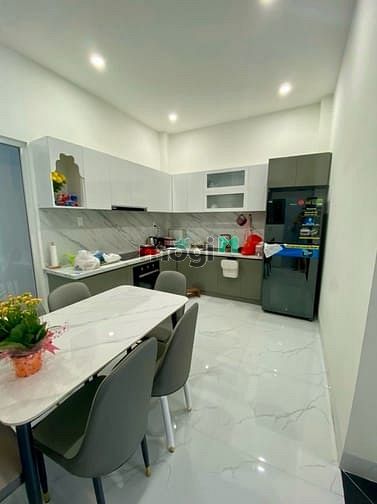 Hình ảnh Nhà 4 tầng 4,6*10,2 nhỉnh 6tỷ khu tên lửa