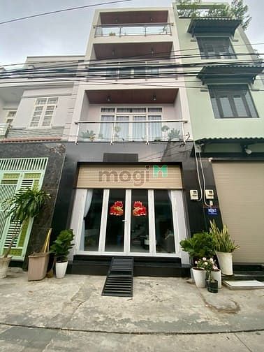 Hình ảnh Nhà 4 tầng 4,6*10,2 nhỉnh 6tỷ khu tên lửa