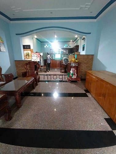 Hình ảnh Nhà 8 x20 3 Tấm Có 6 phòng  Giá 30 Tr Giáp Tên Lửa