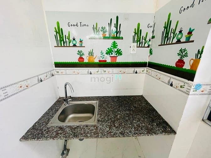 Hình ảnh Trống sẵn Studio MÁY LẠNH ngay Phạm Văn Chiêu GV
