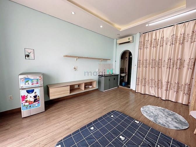 Hình ảnh 💕Mb6623 nạp rút nhanh chóng STUDIO đi bộ sang Văn Lang ban công cửa sổ lớn thoáng mát