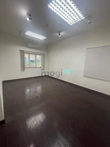 Hình ảnh Cho Thuê Biệt Thự Cao Thắng, Phường 5, Quận 3 - Ngang 14m x 19m
