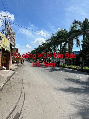 Hình ảnh HOT ở đây có đất tốt 2210m2 có1831m2 thổ.2 mặt tiền khu dân cư Tân Đức