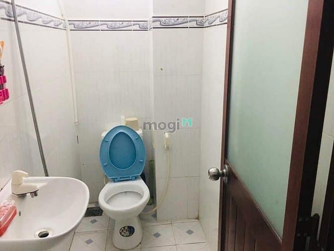 Hình ảnh Nhà Ngộp Tân Bình, 75m2, 2 tầng . Giá 4,85 tỷ TL