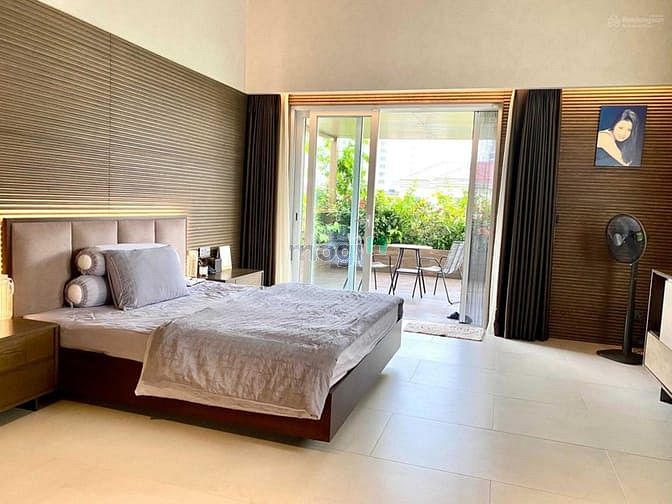 Hình ảnh Cho thuê biệt thự Sala 330m2. Hầm 4 tầng full nội thất giá 200tr/tháng