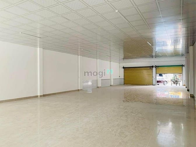 Hình ảnh Cho thuê 430m2 mặt bằng gần chợ đường Trần Văn Xã.