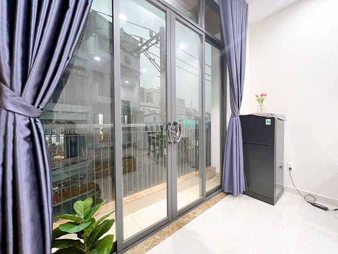 Hình ảnh Cho Thuê Căn Hộ Duplex 1PN Cửa Sổ Lớn Âu Cơ Quận Tân Bình