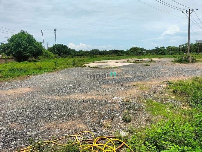 Hình ảnh Cho thuê khu đất quận 7 làm khu thể thao
