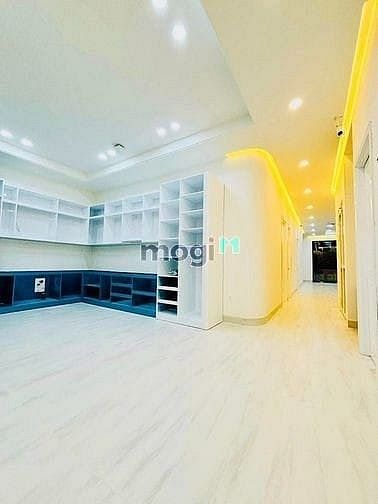 Hình ảnh Cho thuê toà nhà mới đẹp phường tân định , Quận 1.