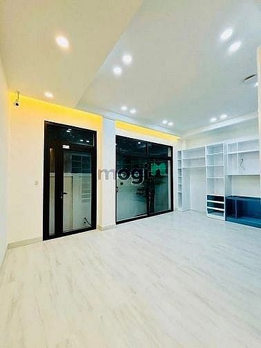 Hình ảnh Cho thuê toà nhà mới đẹp phường tân định , Quận 1.