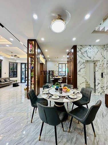 Hình ảnh Siêu Phẩm Vila Căn góc💦 Hẻm Thông 8m💦Phạm Văn Chiêu 💦10x10M 4 Lầu