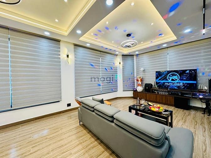Hình ảnh Siêu Phẩm Vila Căn góc💦 Hẻm Thông 8m💦Phạm Văn Chiêu 💦10x10M 4 Lầu