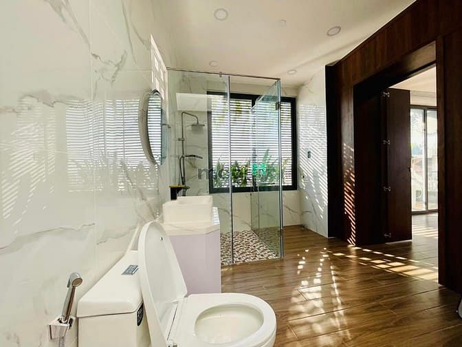 Hình ảnh Siêu Phẩm Vila Căn góc💦 Hẻm Thông 8m💦Phạm Văn Chiêu 💦10x10M 4 Lầu
