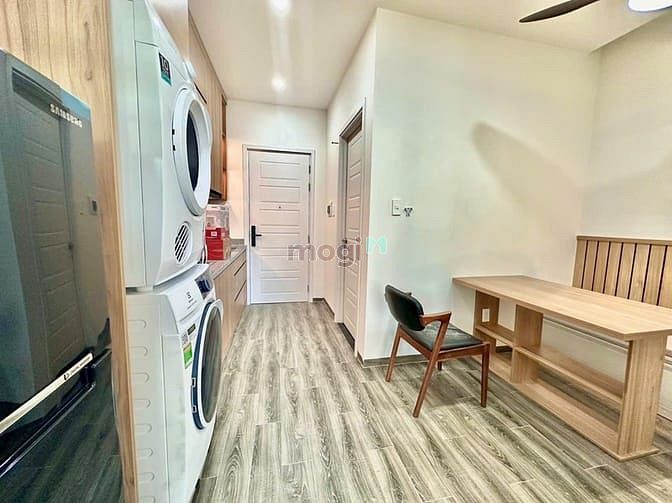 Hình ảnh 🍀1PN Luxury_NT Mới_Giặt Sáy Riêng_Sàn Gỗ_Gần Q1