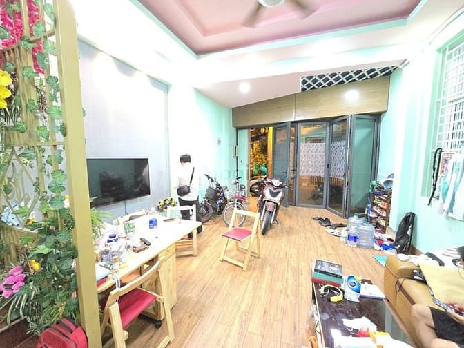 Hình ảnh Nhà 1T3L Linh Chiểu, Ngay VINCOM