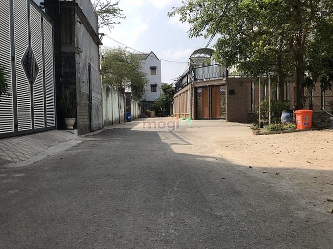 Hình ảnh Vị trí đẹp - Đường nhựa 5m - Khu dân cư VIP - Giá chỉ 3 tỷ nhỉnh.