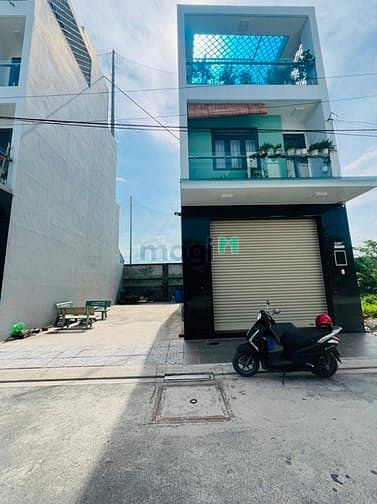 Hình ảnh Đất full thổ cư -nhựa 8m- SHR- ngang 5 nhỉnh 2tỷ