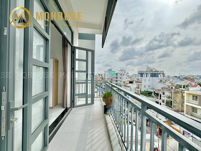 Hình ảnh Cho Thuê Căn Hộ Duplex 1PN Cửa Sổ Lớn Lạc Long Quân Quận Tân Bình