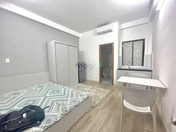 Hình ảnh Cho Thuê Căn Hộ Full Nội Thất Mới Ngay Mạc Đĩnh Chi Giá Rẻ An Ninh