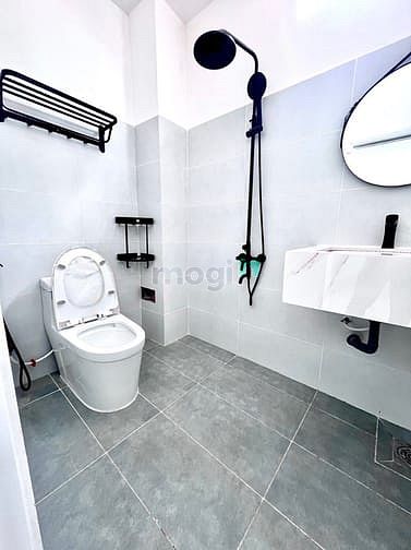 Hình ảnh 💕Mb6623 nạp rút nhanh chóng studio ban công cửa sổ lớn ngay Vincom Nguyễn Xí - Xát PVĐ