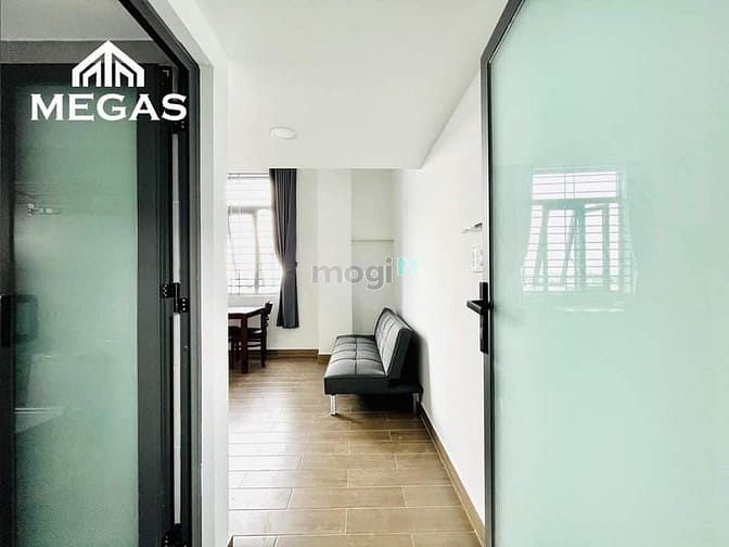 Hình ảnh Cho Thuê Căn Hộ Duplex Full Nội Thất gần DDH UEH - Quận 10 giáp Q5