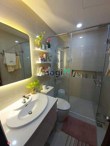 Hình ảnh Cần bán chung cư Khánh Hội 1, quận 4,107m2, 3pn 2wc,Căn góc,SHR
