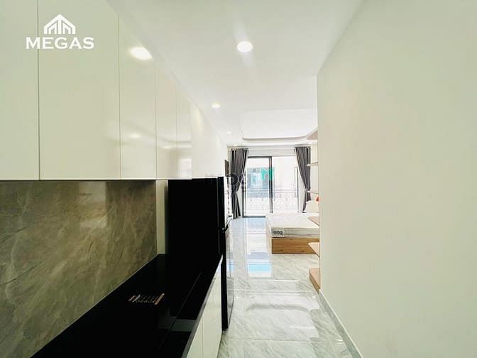 Hình ảnh 💕Mb6623 nạp rút nhanh chóng ban công cửa sổ lớn siêu thoáng cách Văn Lang 10 bước chân