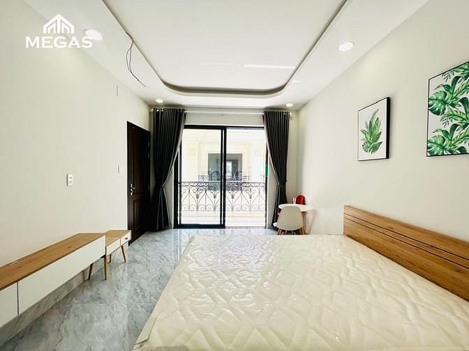 Hình ảnh 💕Mb6623 nạp rút nhanh chóng ban công cửa sổ lớn siêu thoáng cách Văn Lang 10 bước chân