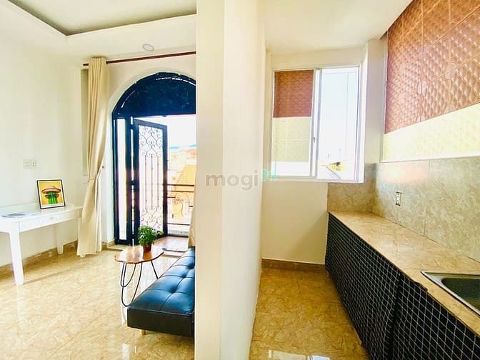 Hình ảnh Cho Thuê Căn Hộ Duplex 1PN Cửa Sổ Lớn Lê Văn Sỹ Quận Tân Bình