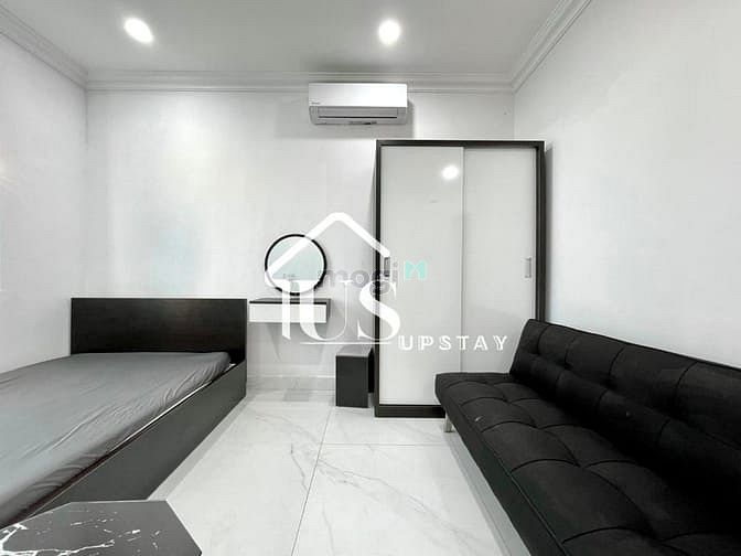 Hình ảnh Cho Thuê Căn Hộ Bancon Thang Máy Mặt Tiền Full Nội Thất, Mới An Ninh