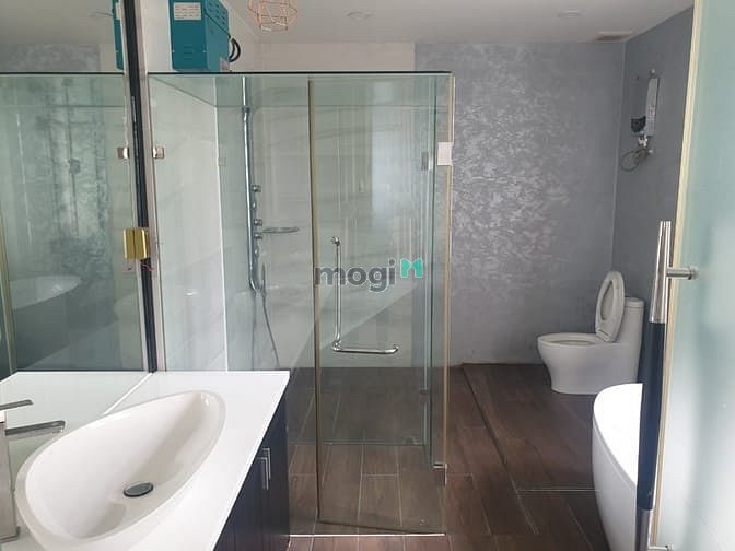 Hình ảnh Cho thuê Biệt thự Khu Vip Compound Lan Anh Đối Diện Ba Son 400m2