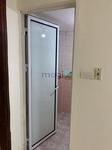 Hình ảnh Cho thuê phòng t5 CC Mini . Số 12 ngõ 132/42 đường Cầu Giấy
