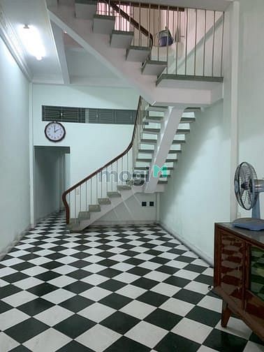 Hình ảnh Bán gấp MTKD đường Đất Thánh - Sát Q10 - 82m2 - Giá cực tốt