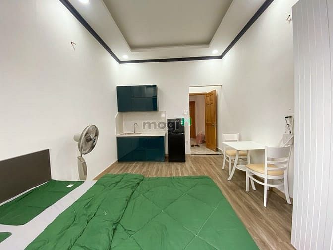 Hình ảnh Studio cửa sổ lớn 35m2 phường 2 gần sân bay TSN