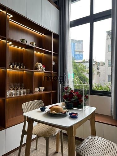 Hình ảnh CHDV 1pn cửa sổ lớn ngay trung tâm q1_ Lý Văn Phức