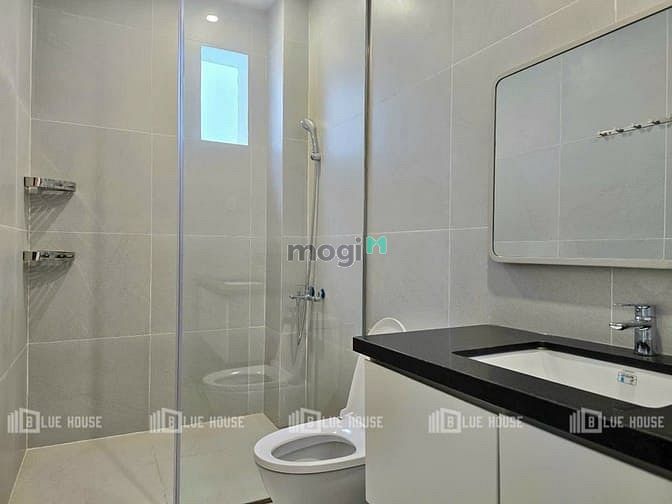 Hình ảnh CHDV full nội thất ban công 2pn 2wc và 1wc ngay sân bay siêu rộng
