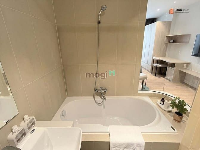 Hình ảnh Studio full nội thất mới ngay mặt đường Huỳnh Mẫn Đạt