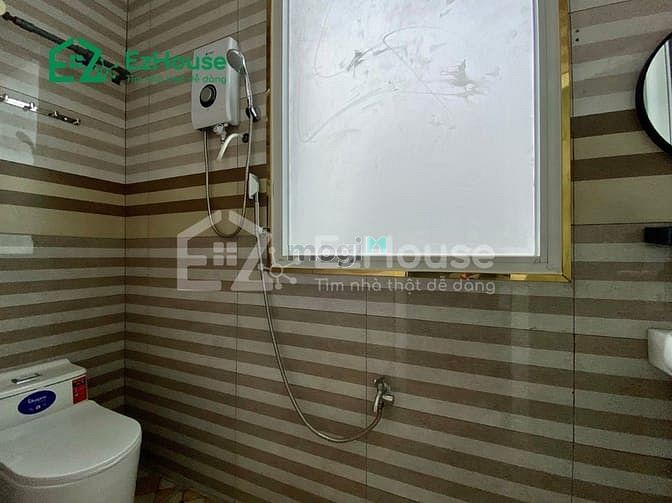 Hình ảnh Sẵn máy lạnh nhà mới ngya sát KtX huit