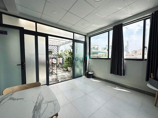Hình ảnh CHDV HXH Phan Văn Trị P.11 Bình Thạnh 5 tầng 90m2 giá 12.5 tỷ
