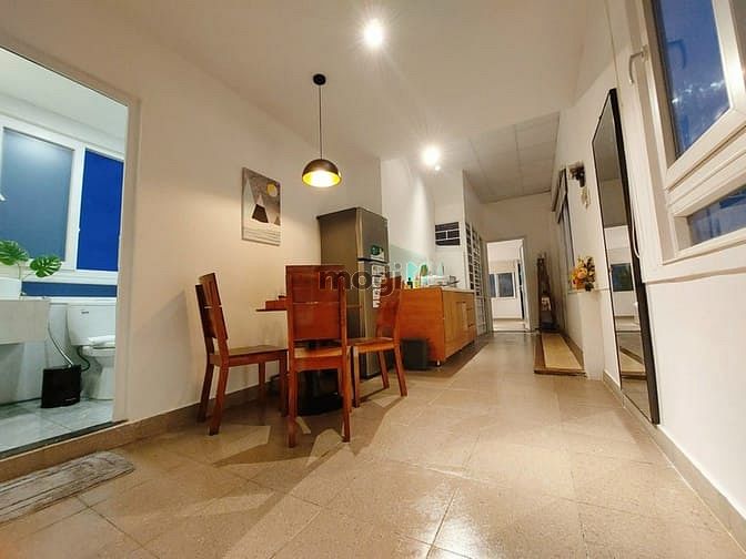 Hình ảnh Cho thuê Penthouse 2PN có sân vườn siêu đẹp Q1