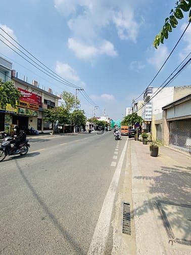 Hình ảnh Đất mặt tiền Kinh doanh - Đường số 2 TTho - Đường 20m - 82m2/8 tỷ 3
