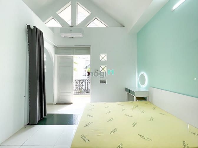 Hình ảnh Cho Thuê Căn Studio Ban Công Tách Bếp 35m2 Quận 8