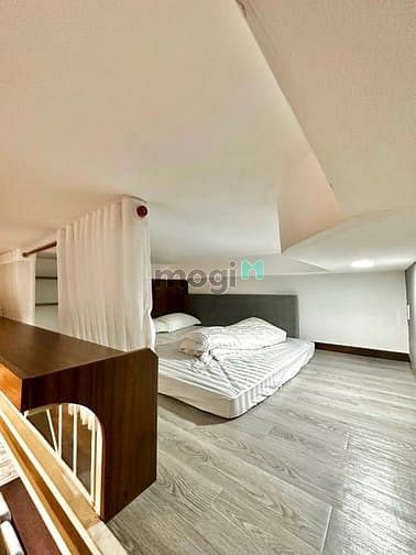 Hình ảnh Căn Hộ Dulex Cửa Sổ và To Quận 1