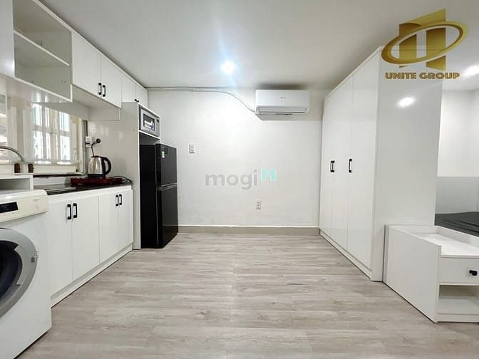 Hình ảnh Cho thuê CHDV 2PN đầy đủ nội thất Q1