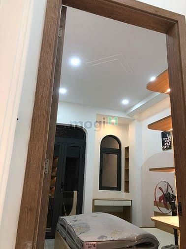 Hình ảnh Phan Văn trị Bình Thạnh 2 Tầng 47m2.Sổ vuông lô góc 2 mặt hẻm  6,2 tỷ