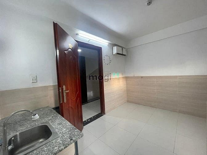 Hình ảnh Cho thuê studio cửa sổ trời lớn đón gió ngay trung tâm Q7 sát Lotte