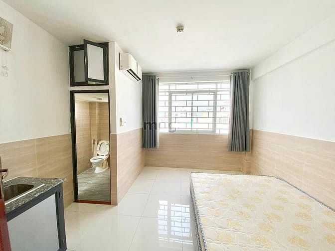 Hình ảnh Cho thuê studio cửa sổ trời lớn đón gió ngay trung tâm Q7 sát Lotte