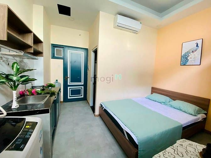 Hình ảnh Cho Thuê Căn Hộ Full Nội Thất Có Máy Giặt Riêng Ngay Lý Phục Man Q.7