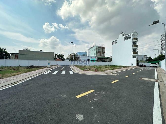 Hình ảnh Mở bán 25 lô Kinh Dương Vương, phường An Lạc, Bình Tân. 70m2-2tỷ4 ,SHR