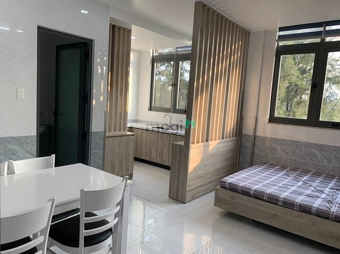 Hình ảnh 🌵𝙲ằ𝙽 𝙷ộ ban công 𝚂ang 𝚇in 𝙼Ị𝙽 ng𝙰𝚈 trung tâm Tân Phong Q7